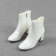 韩版白色高跟圆头短靴女秋冬漆皮休闲瘦瘦靴舒适侧拉链粗跟靴