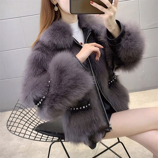 2024冬韩版时尚短款皮草外套女设计感铆钉蝙蝠袖皮毛一体大衣