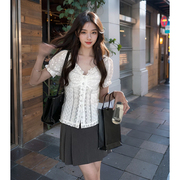 宫廷风一字肩刺绣蕾丝泡泡袖，上衣女韩系修身显瘦短袖衬衫夏季