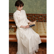 风雅春夏白色越南改良版年轻款奥黛旗袍中式国风，棉麻绣花连衣裙