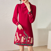 时尚娃娃领泡泡袖重工刺绣修身显瘦遮肉小香风减龄红色A字连衣裙