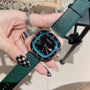 韩版潮流时尚女士手表表盘，方形真皮表带，日历女表石英皮带国产腕表