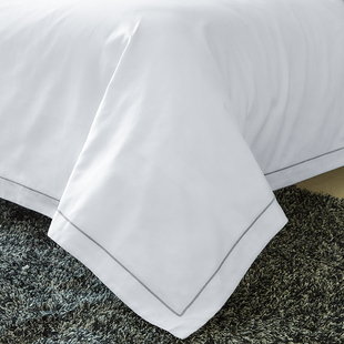 酒店宾馆80支贡缎床上用品四件套，纯棉布j草白色，床单被套床笠三件