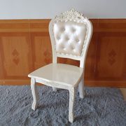 现代简约欧式实木餐椅象牙白色，布艺酒店餐厅，椅子美甲化妆靠背凳子