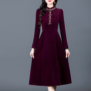 紫红色连衣裙2024春季修身显瘦中长款洋气气质妈妈装长袖裙子
