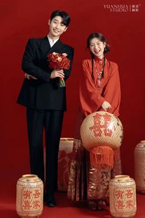 影楼拍照主题服装国风，中式礼服红色马面裙婚服敬酒服套装汉服