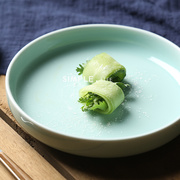 青瓷餐具日式深盘圆形盘子简约餐盘家用菜盘中式陶瓷创意水果瓜盘