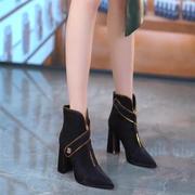 欧美短靴女时装靴2023秋冬款尖头金属扣带显瘦短筒时尚马丁靴