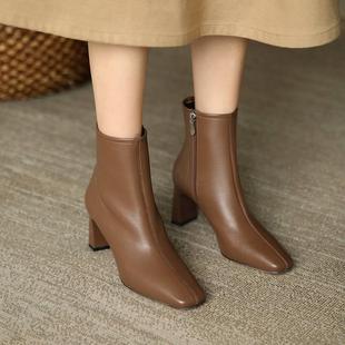 GG。棕色短靴女2024春秋季高跟鞋法式马丁裸靴子方头粗跟瘦瘦