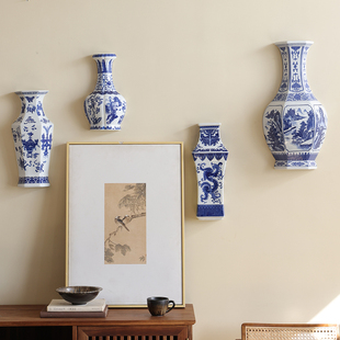 新中式客厅卧室墙壁面，装饰品挂件壁挂，花瓶创意挂盘花插陶瓷青花瓷