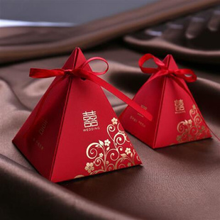结婚用品喜糖盒子，创意婚庆喜糖袋三角，礼盒装中式婚礼糖盒