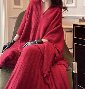 RED红毛衣优雅气质女神斗篷简约羊毛柔软半裙冬季时尚暖色系套装