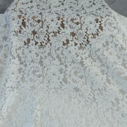 白色网纱蕾丝花边窗帘布料，婚庆拍照背景餐桌，沙发布衣裙服装面料