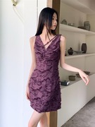 2024夏季小众设计感紫色蝴蝶，花边v领无袖连衣裙收腰显瘦短裙