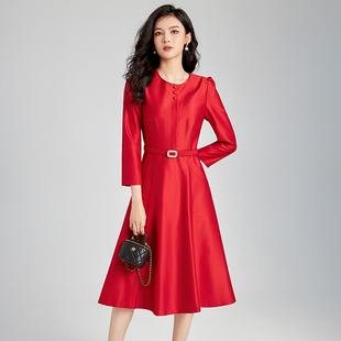 裙子女秋冬季2023女装高端大牌奢华气质长袖红色连衣裙礼服裙