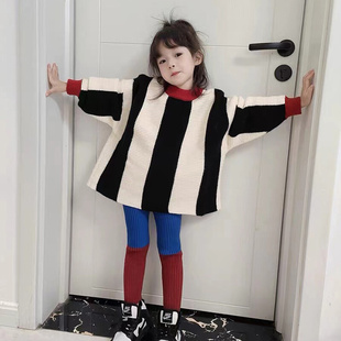 22年秋冬季韩版女宝宝时尚，拼色蝙蝠袖上衣，女童长袖针织外穿毛衣