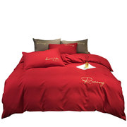 冬季被子四件套全套装，结婚用一整套红色婚庆，床上用品七件套双人床
