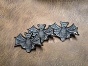 复古中世纪沙雕蝙蝠小徽章 钥匙链 冰箱贴 网红表情包周边纪念品