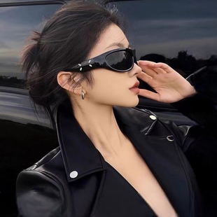韩版时尚猫眼墨镜女款2024高级感辣妹，欧美风太阳眼镜潮酷圆脸