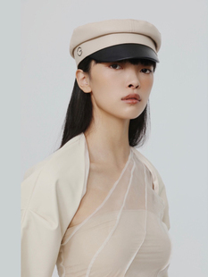 SHUXUAN G.设计师原创品牌秋季米白色黑色仿皮拼接短檐画家帽