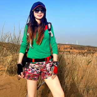 北京森林户外原创休闲旅行宽松显瘦迷彩，透气速干快干短裤女式
