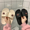 韩版ins潮可爱卡通洞洞鞋女夏室内软底防滑居家用一字洗澡凉拖鞋
