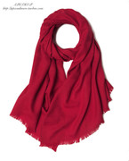 apcshop几何提花暗纹羊毛红色围巾，女冬季保暖春，秋季外搭披肩两用