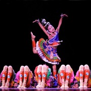 小荷风采儿童演出服苗妹妹，中国风苗族少数民族舞蹈服装六一表演服