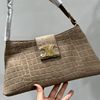 复古腋下包磨砂(包磨砂)凯旋门包包，2023麂皮女包，单肩斜跨包鳄鱼纹女包