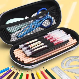 3d文具盒男孩子小学生铅笔盒，幼儿园可爱创意汽车笔袋，儿童多功能铅