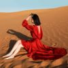 巴厘岛旅游度假红色连衣裙女沙漠拍照红裙海边沙滩裙露背礼服长裙