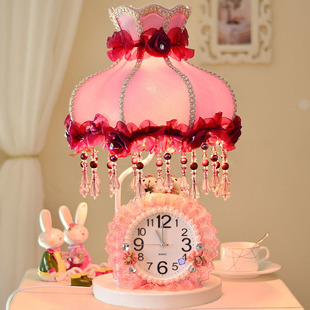 欧式温馨床头灯公主房女孩粉色，钟表浪漫可爱卧室生日结婚礼物台灯
