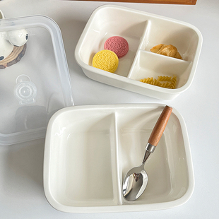 纯白陶瓷分格饭盒ins减脂分餐盘深盘微波炉专用分格碗学生便当盒