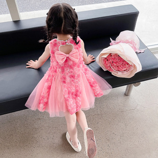 女童夏季连衣裙2024韩版洋气，珍珠玫瑰花甜美时尚，公主纱裙夏装