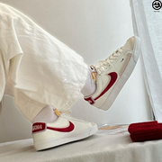 Nike/耐克 Blazer Low '77女子奶油胭脂红复古板鞋DX6064-161