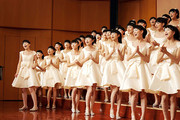 中学生大合唱舞台服演出服，合唱表演服装