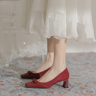 法式红色高跟单鞋女方头粗跟中跟配旗袍婚鞋新娘鞋不累脚日常可穿