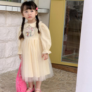 韩国女童娃娃领绣花纱裙2023春装可爱女甜美公主连衣裙