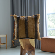 欧式棕色羊毛皮草沙发床抱枕靠垫轻奢样板间靠垫靠枕客厅