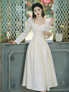 复古宫廷风时尚纯色长袖连衣裙，高级感穿搭晚会礼服领证订婚小白裙