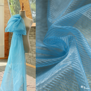 原创条纹线条设计师网纱服装布料高档时装创意复合欧根纱礼服面料