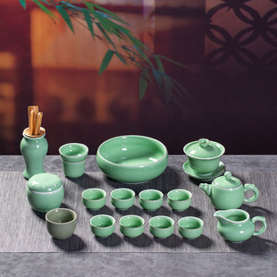 龙泉青瓷功夫茶具套装茶壶，茶杯泡茶家用轻奢会议高端礼盒组合茶具