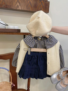 小复古~韩国童装秋季女童，格子娃娃领衬衫针织马甲开衫百褶裙套装