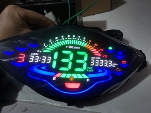 彩色数码亚洲虎摩托车改装液晶，表时速表码表里程表出口东南亚