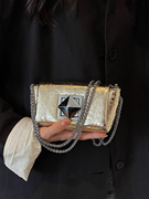 今年流行的时尚甜酷银色链条小包包女2023洋气迷你斜挎手机包