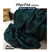 深绿色调，带来复古韵味 狐狸毛材质 保暖效果好皮草毯法兰绒