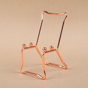小椅子手机支架简约铁艺，创意金属摆件，矿石原石水晶玛瑙片展示架台