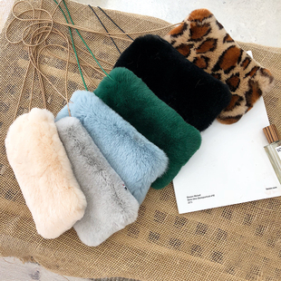 韩国创意豹纹皮草包包整皮獭，兔毛真毛毛，手机袋零钱口红化妆小包