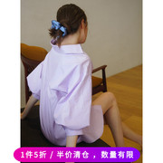 法式紫色v领灯笼袖宽松高腰，系带五分袖露锁骨白色衬衫式连衣裙春