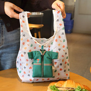 日杂附录创意工装个性折叠手拎收纳袋711衣服造型便当购物袋